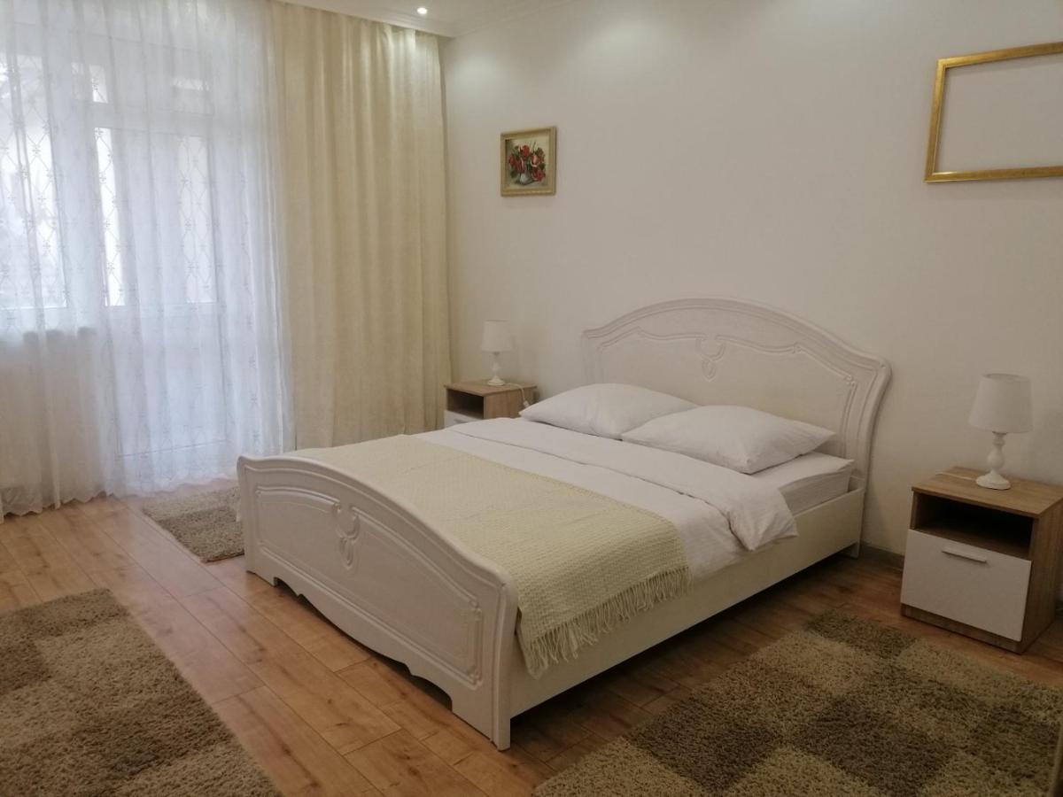 Lux Apartment in the City Center - B&B Mukačeve