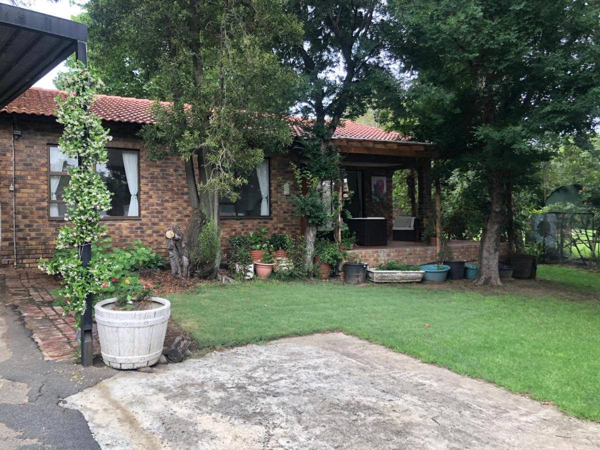 Waybury Cottage - a cozy home from home ! - B&B