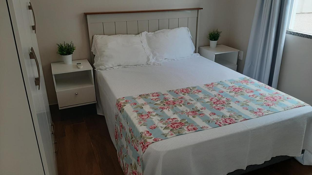 B&B Tijucas - Apartamento inteiro e completo em Tijucas moderno e confortável - Bed and Breakfast Tijucas