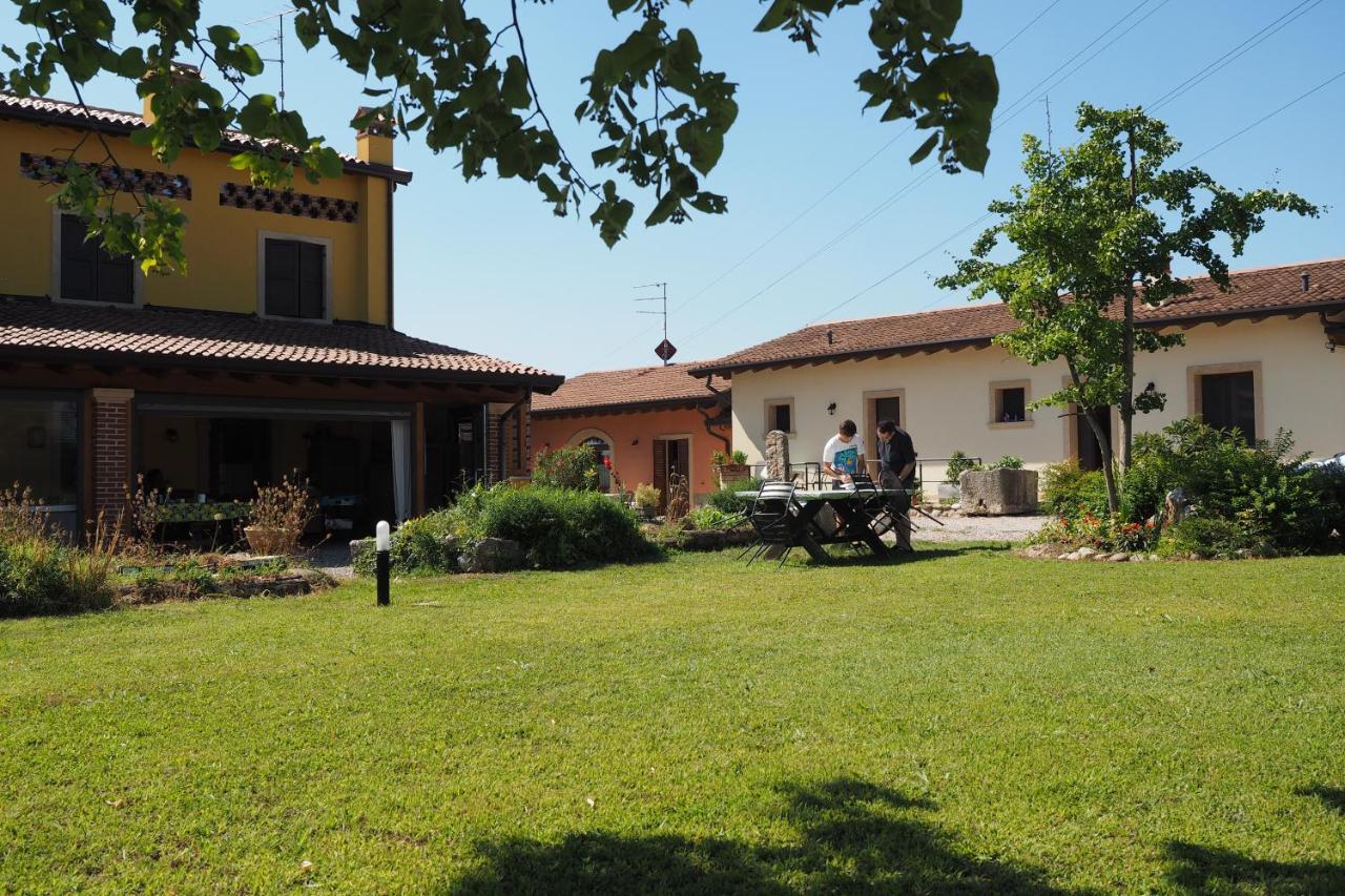 Agriturismo Fior di Maggio - Chambres d'hôtes Pescantina