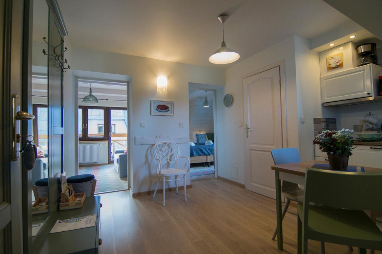 One-Bedroom Apartment 18