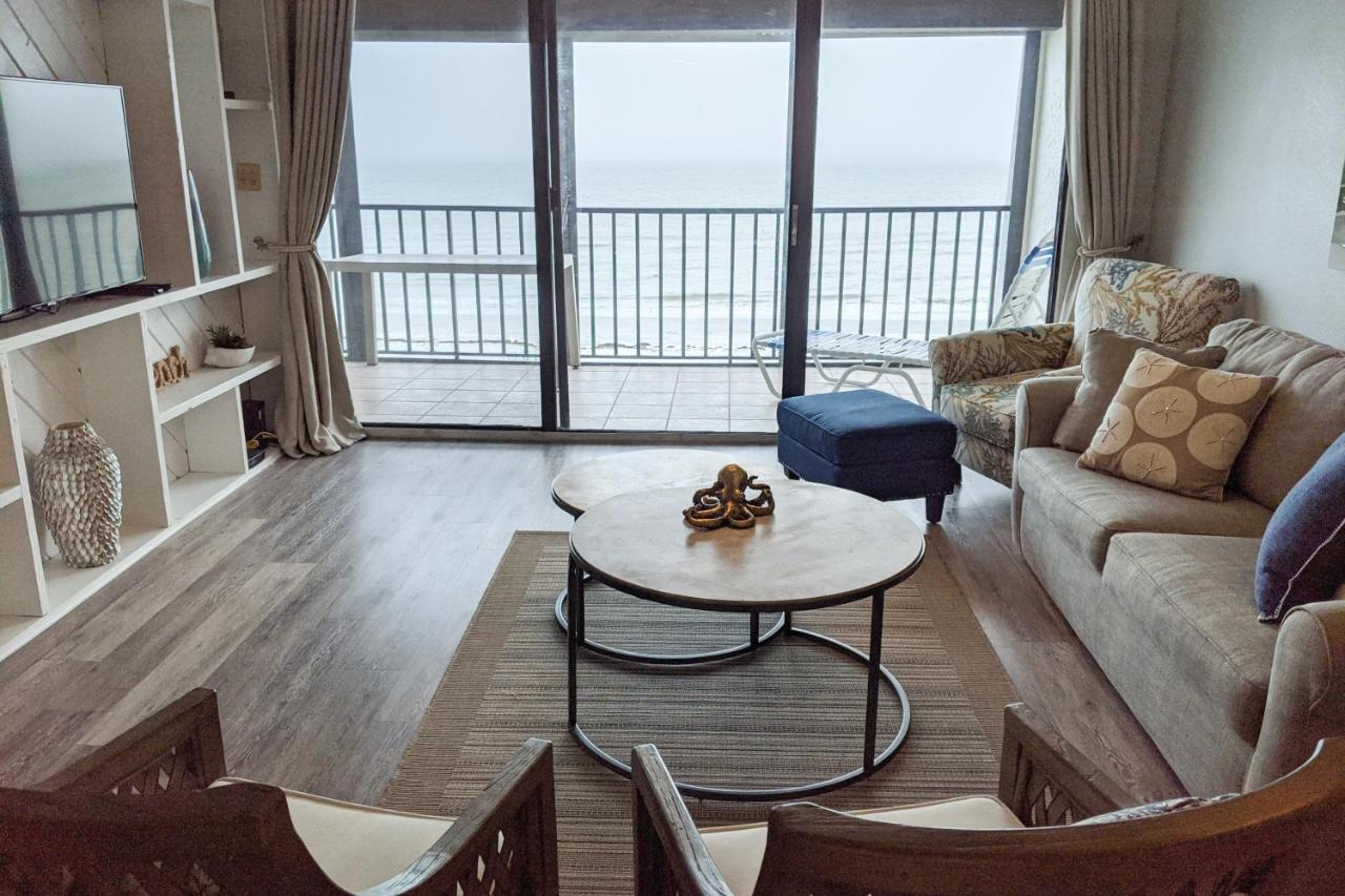 Pelican's Cove 402 - B&B Clearwater Beach