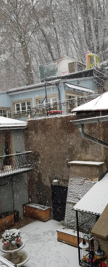 Apartman Okamih Banská Štiavnica - Bed and Breakfast