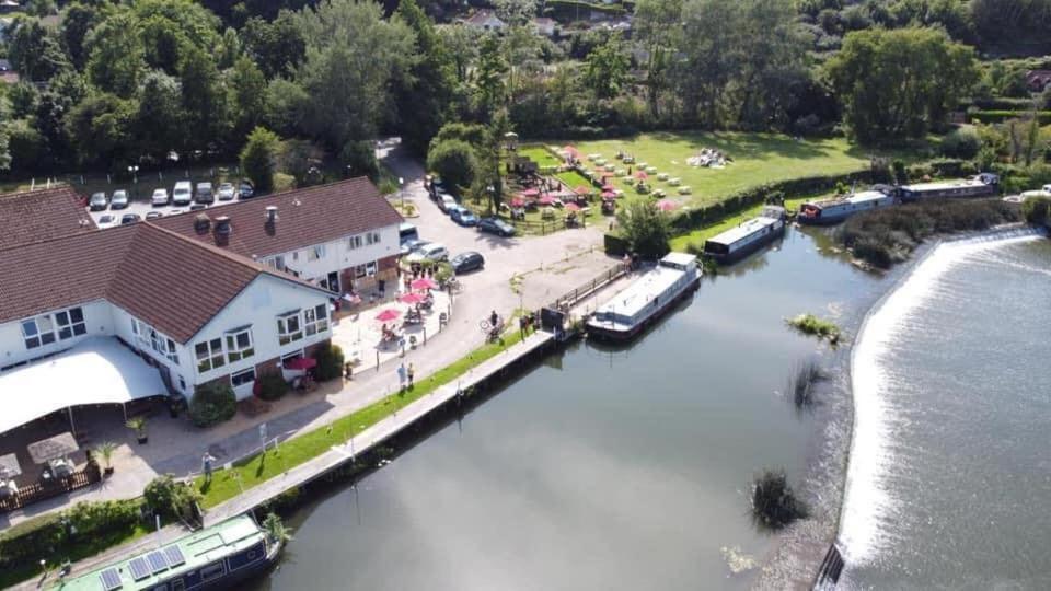 B&B Saltford - The Riverside inn - Bed and Breakfast Saltford