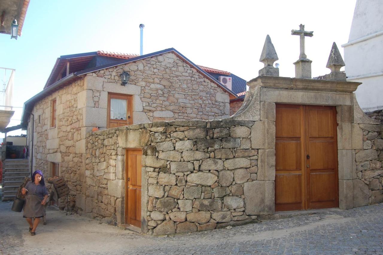 Outros tempos Turismo de Aldeia - B&B Armamar