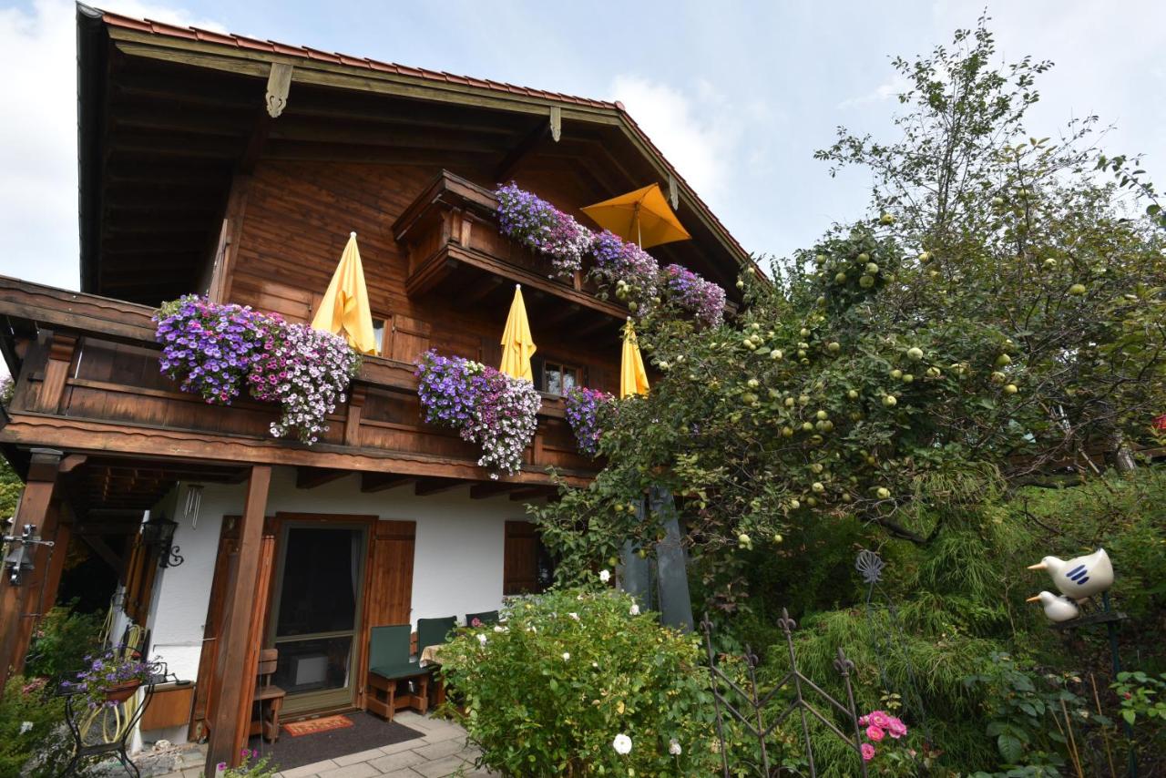 B&B Traunstein - Chiemsee-Ferienwohnungen - Bed and Breakfast Traunstein