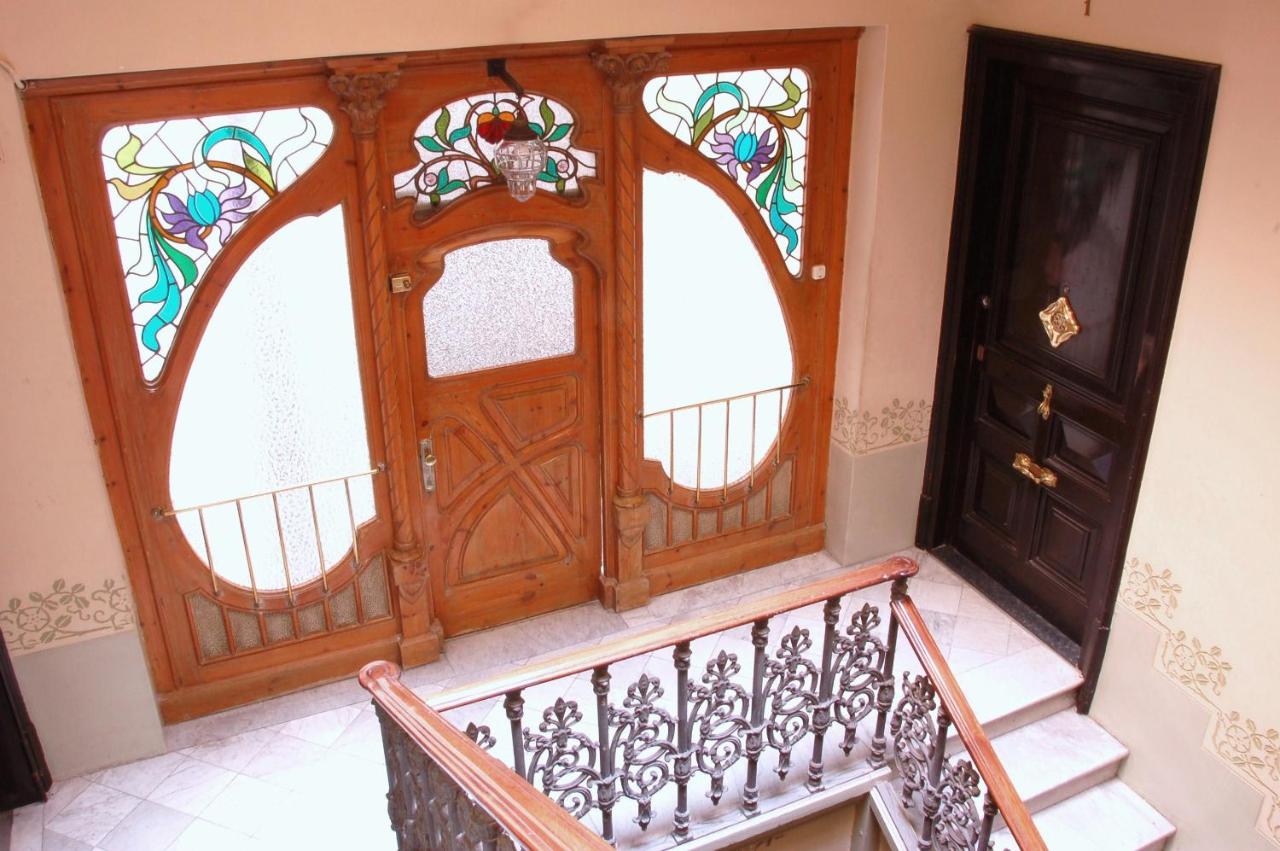 Central Suites Barcelona - Bed and Breakfast Barcelona