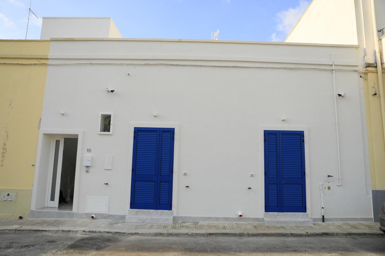 Royal Blue - B&B