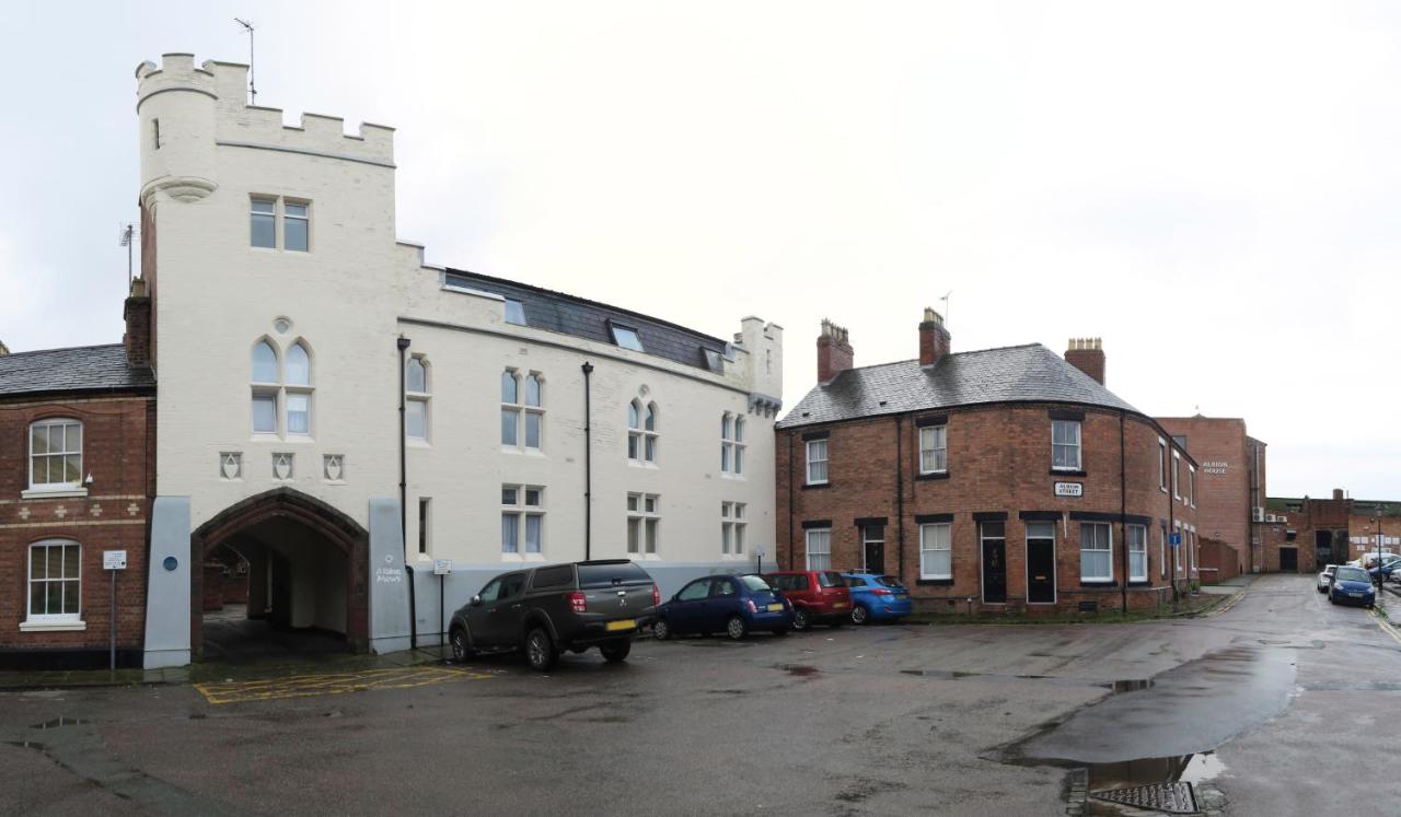The Penthouses, 8 Albion Mews - B&B