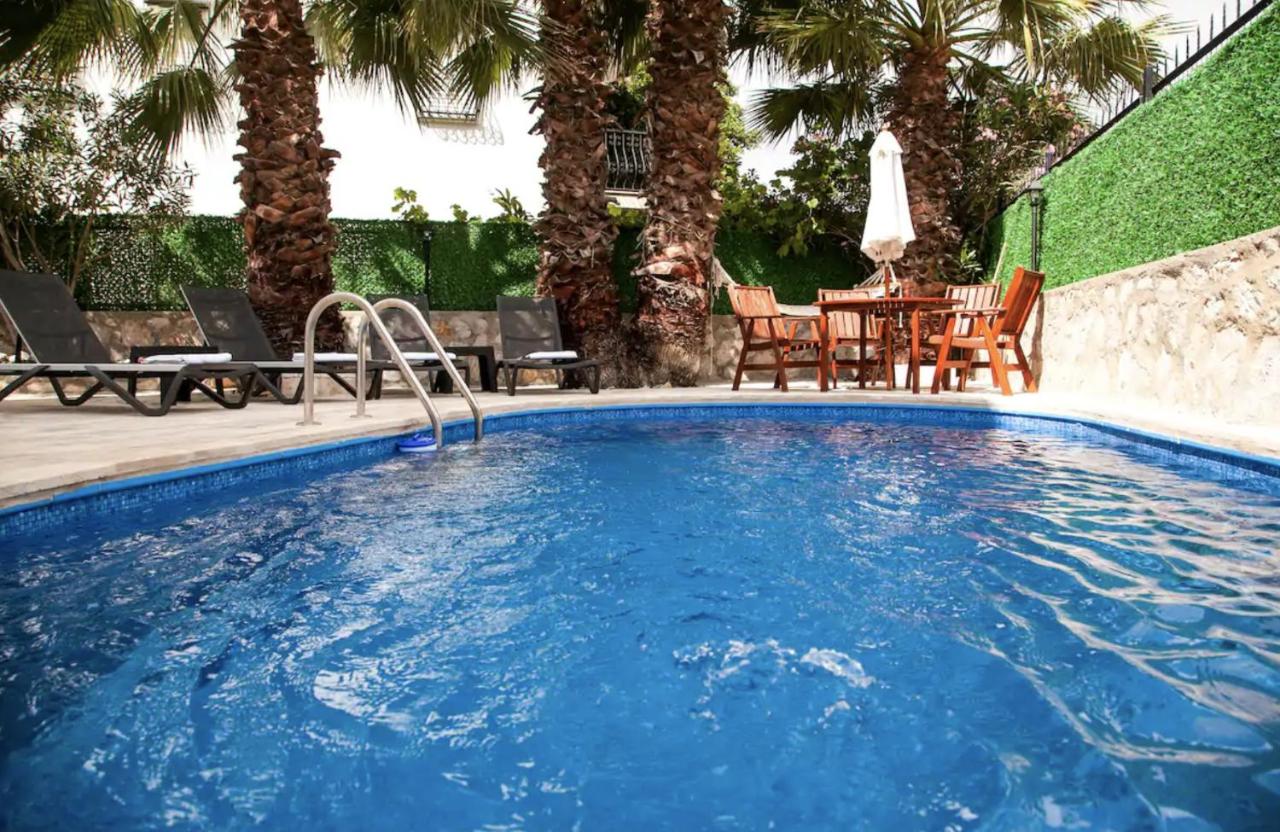 B&B Datça - Dadya Villa 1 - Villa with private pool - 750m distance to the beach - Bed and Breakfast Datça