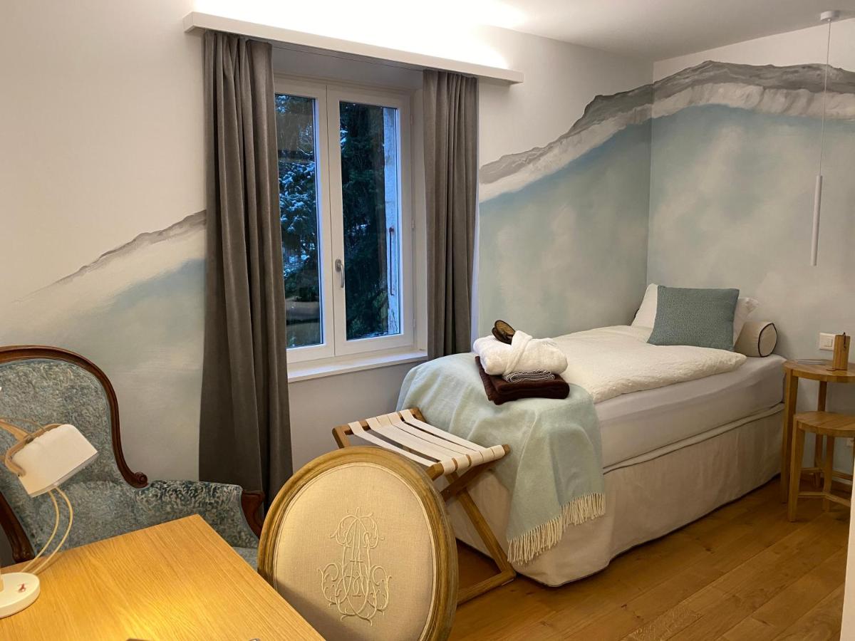 Deluxe Single Room