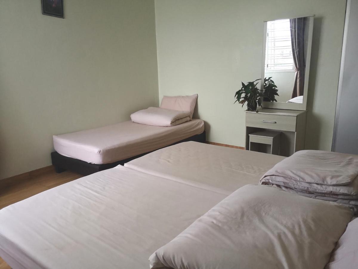 Habitación Triple con baño