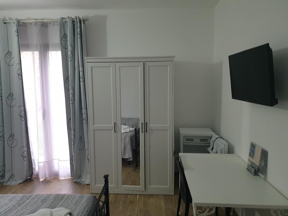 Standard Double or Twin Room with Garden View
