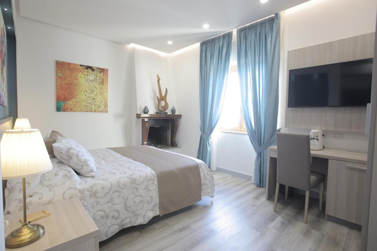 Deluxe Doppelzimmer mit seitlichem Meerblick