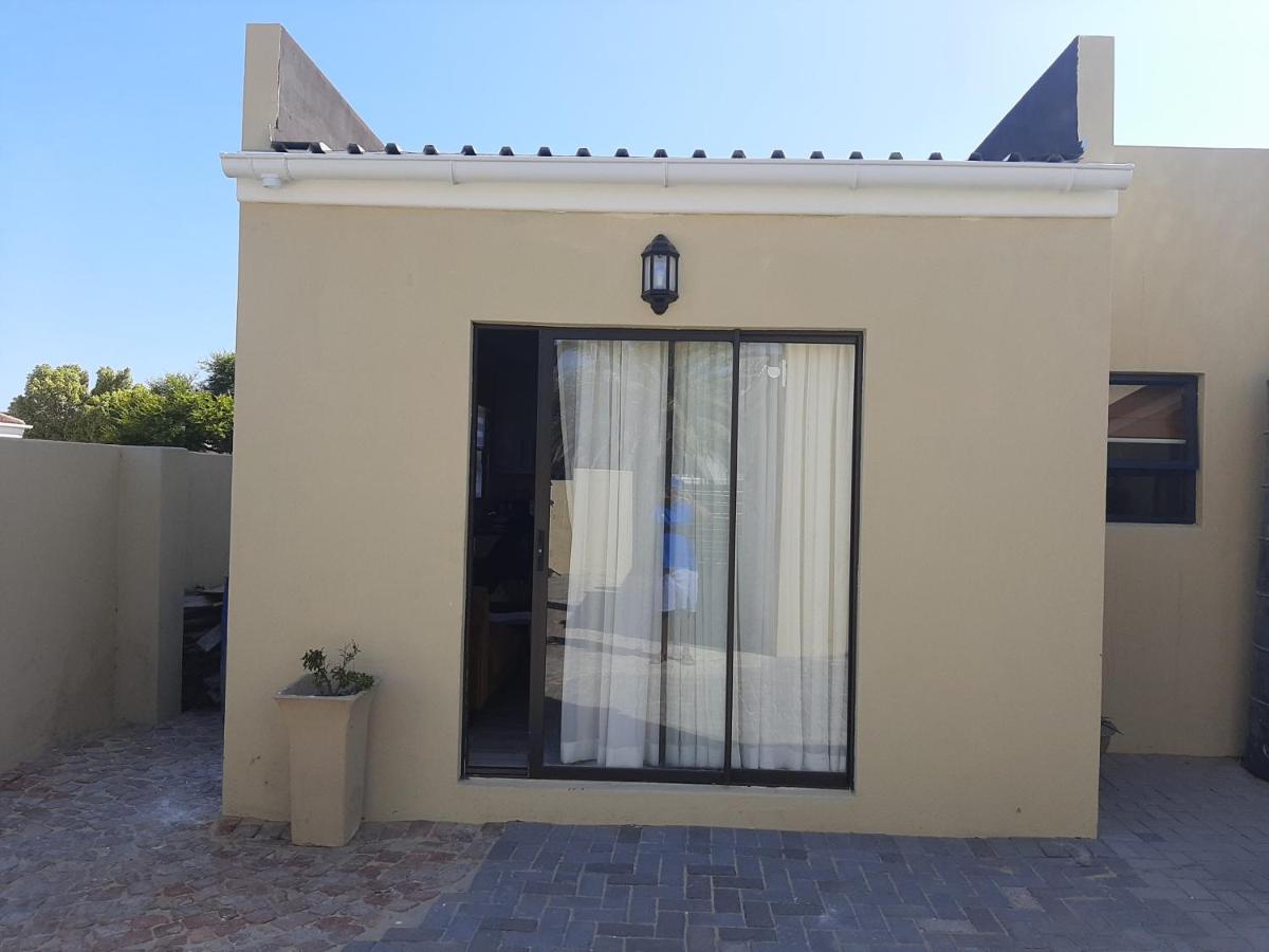 Shalom Self catering - B&B