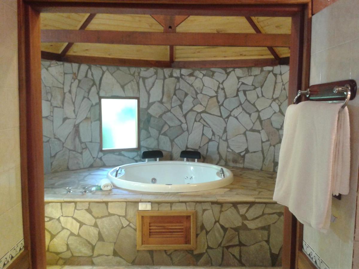 Deluxe Chalet with Hot Tub (2 Adults)
