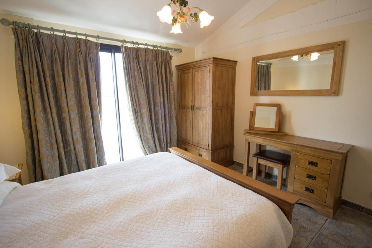 Casa con 4 camere da letto
