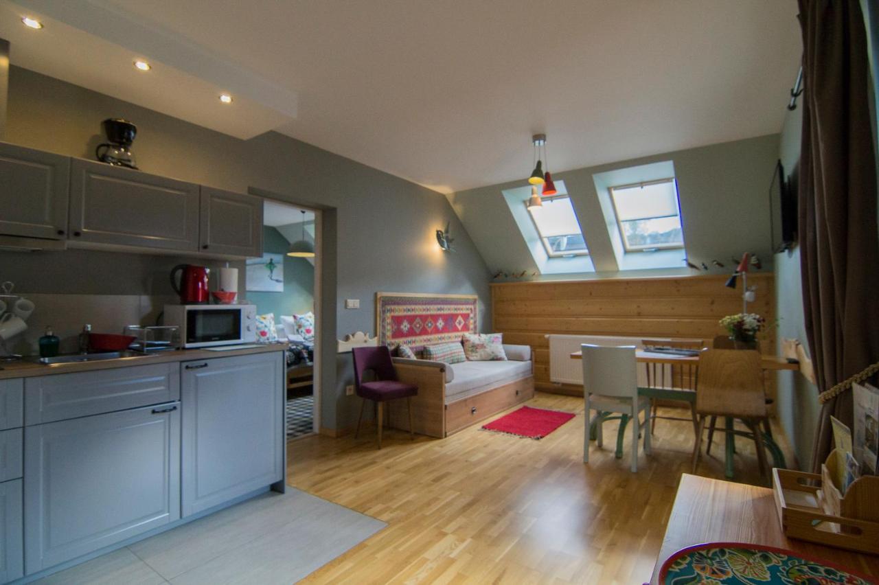 One-Bedroom Apartment 16