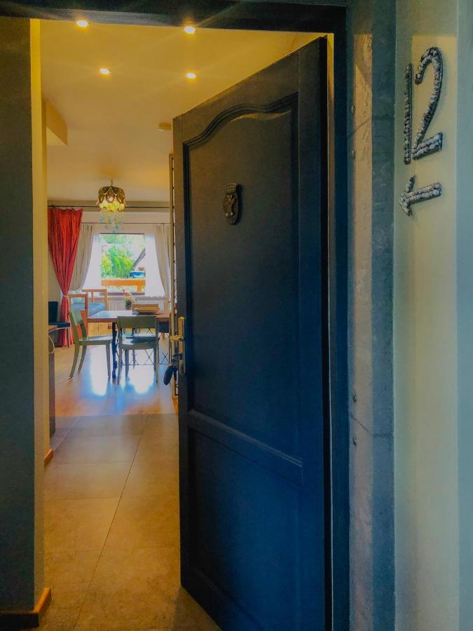 One-Bedroom Apartment 12