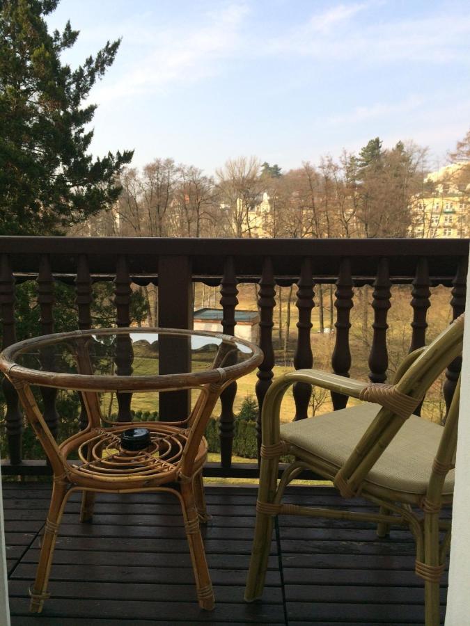 Camera Doppia con Letti Singoli con Balcone 