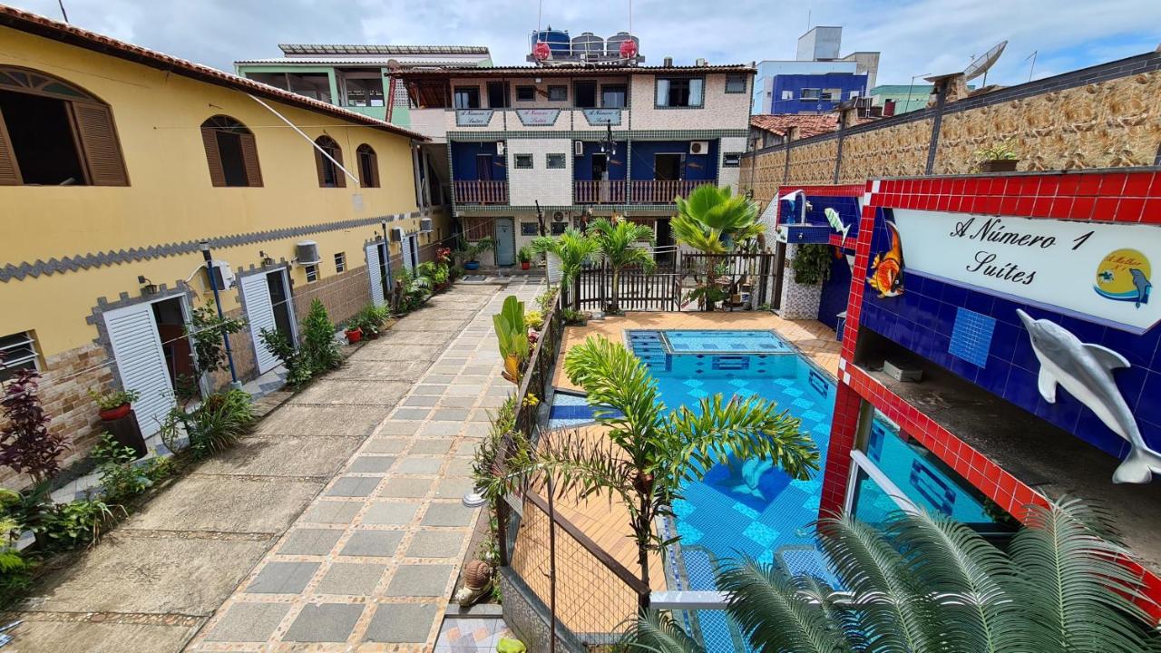 A Número 1 Suítes - Praia do Morro - Bed and Breakfast Guarapari