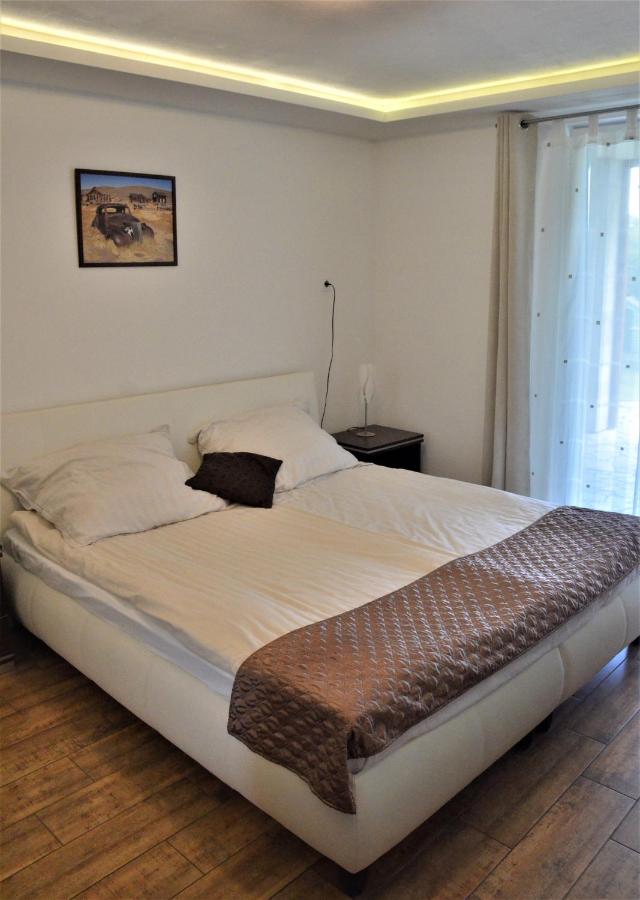 Appartement 2 Chambres avec Terrasse (6 Adultes)