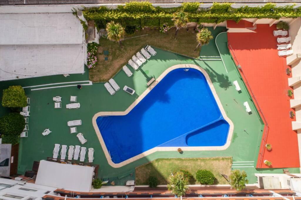 Apto cómodo y funcional, en la mejor ubicación! Puerto y playas a pie. - B&B