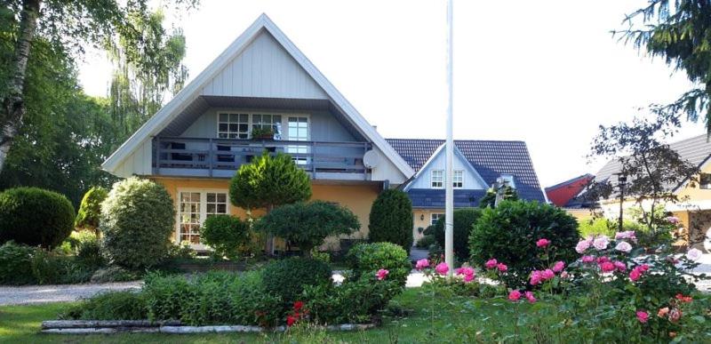 Skovboferie Apartments BB - B&B Blåhøj Stationsby