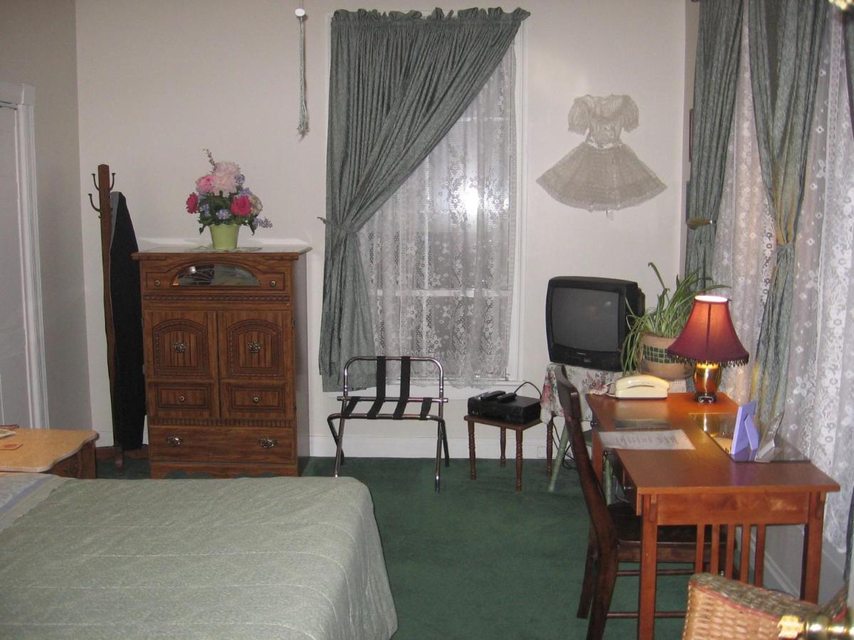 Olde Judge Mansion B&B - B&B