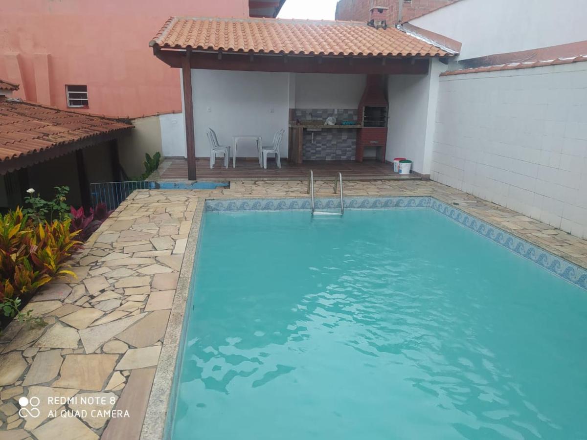 B&B Itatiaia - Casa 3 quartos com Piscina em Itatiaia - Bed and Breakfast Itatiaia