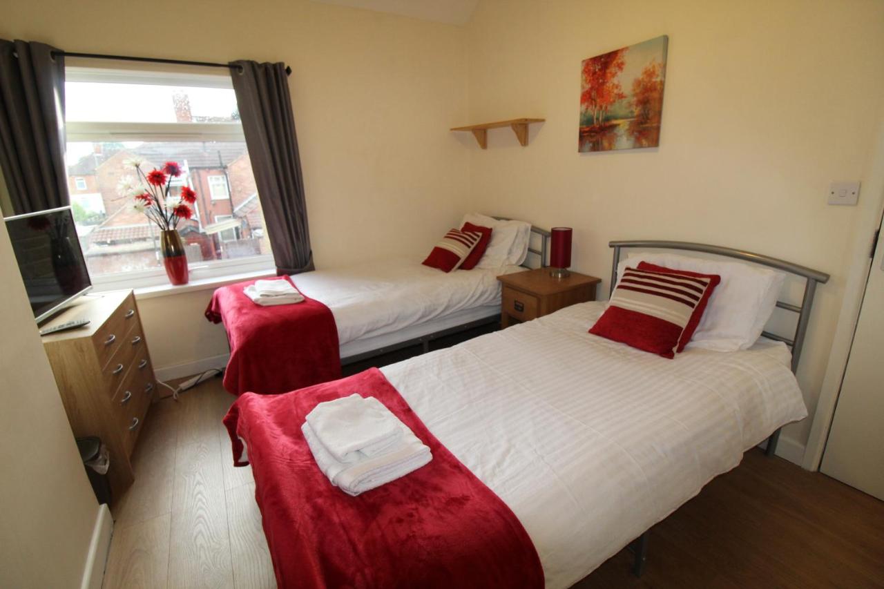 B&B Mansfield - Shirebrook House - Bed and Breakfast Mansfield