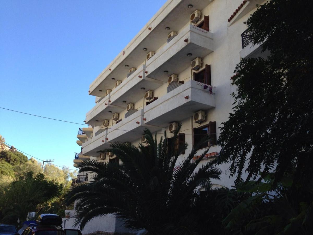 B&B Agios Kirykos - Oinoi Hotel - Bed and Breakfast Agios Kirykos