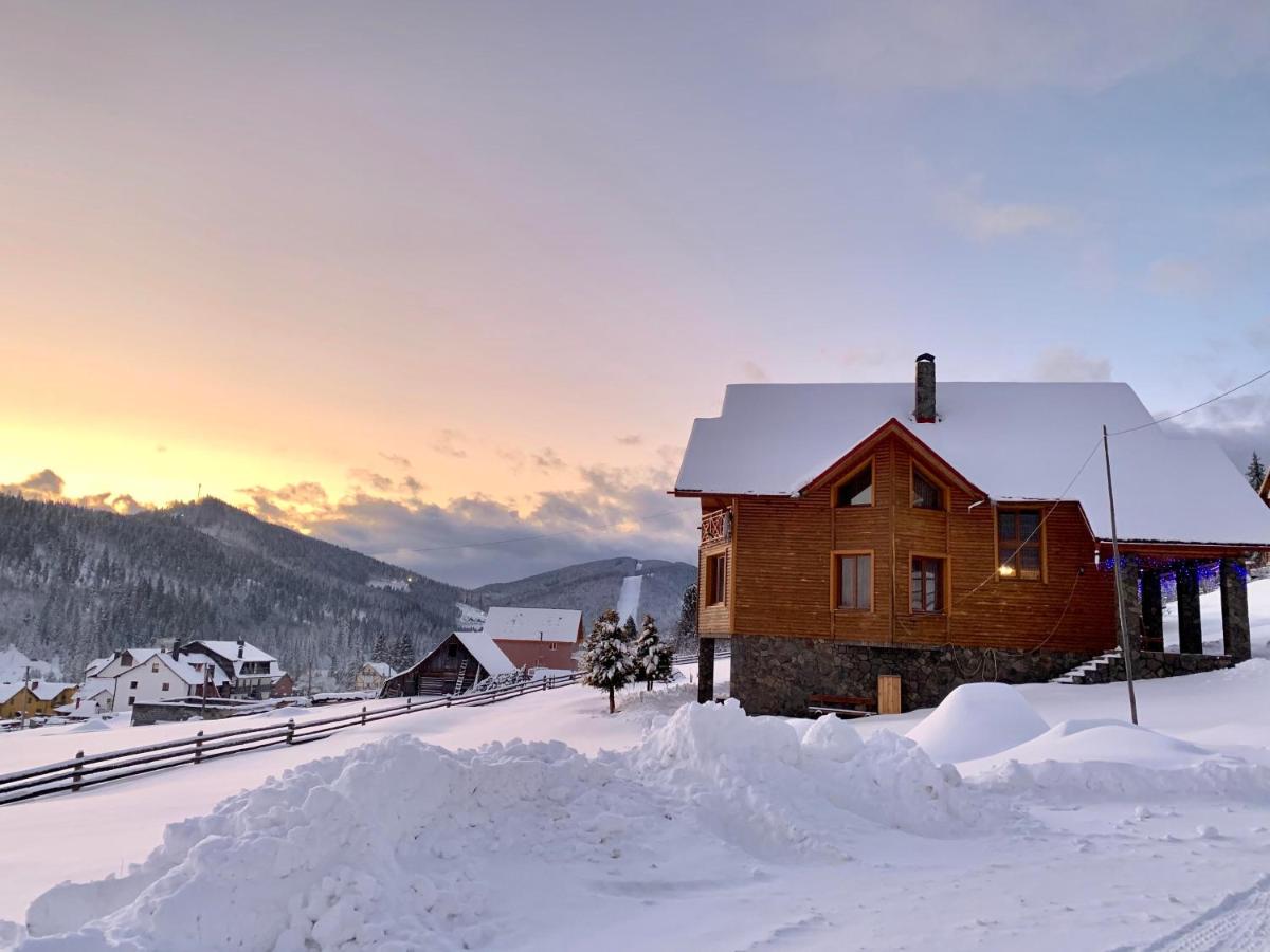 B&B Bukovel - Guest House Velet - Bed and Breakfast Bukovel