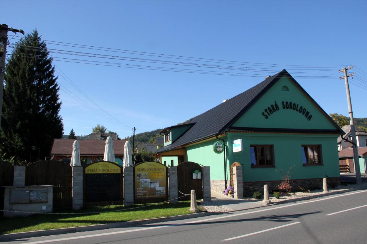 B&B Šumperk - Penzion Stará sokolovna - Bed and Breakfast Šumperk