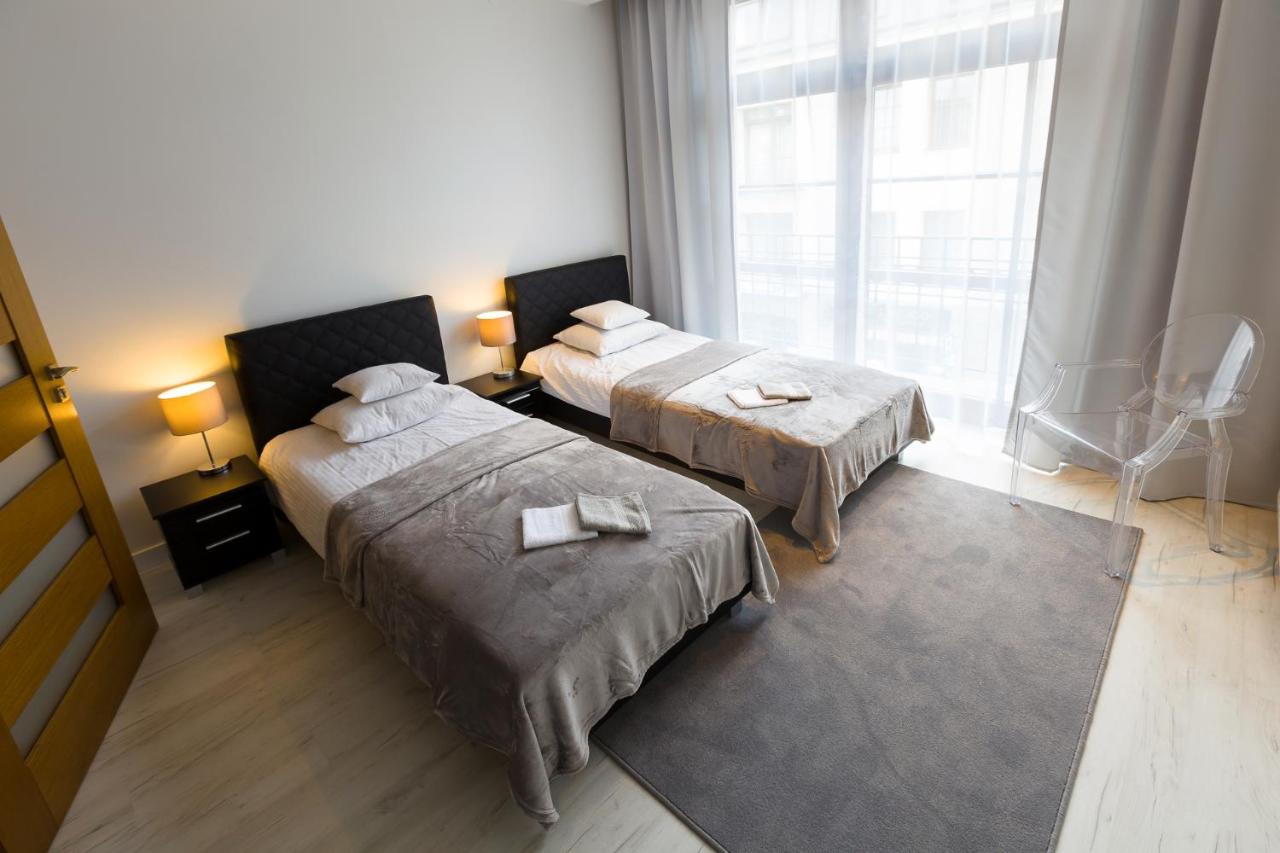 Deluxe Two-Bedroom Apartment
