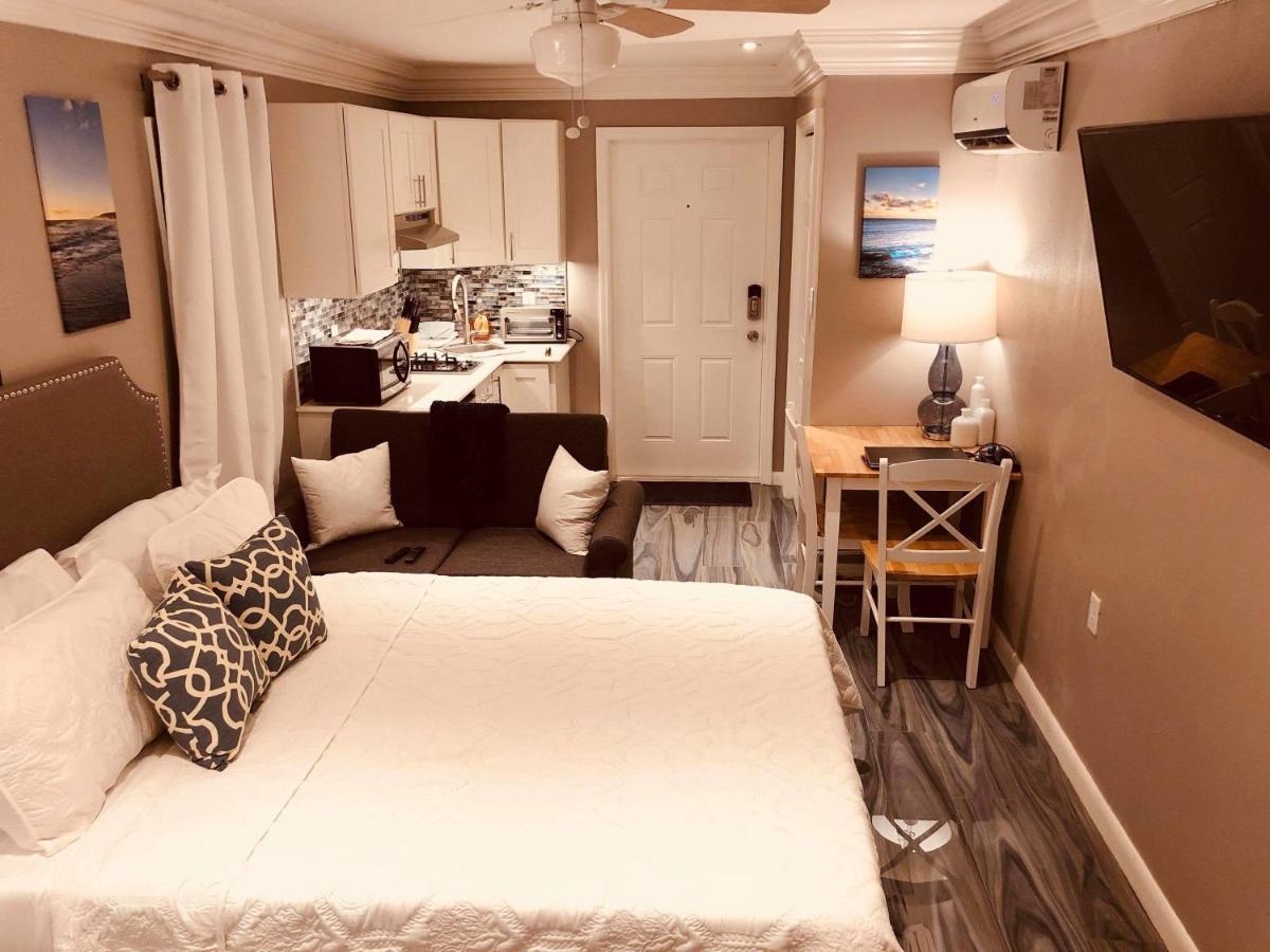 Elegant Marble Suite #6 - B&B Nasáu