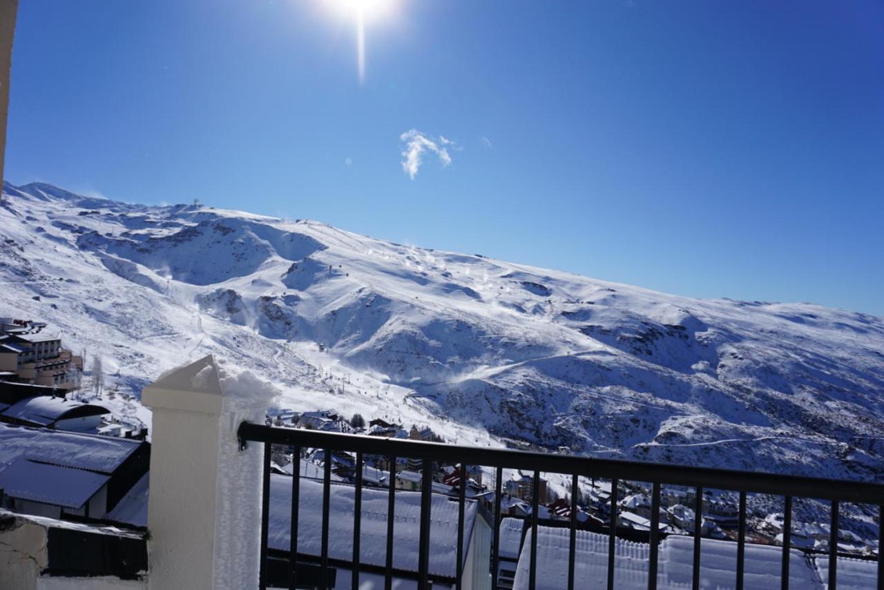 Beautifully Renovated 4 Bedroom Apt + Kid's Room - Chambres d’hôtes Sierra Nevada