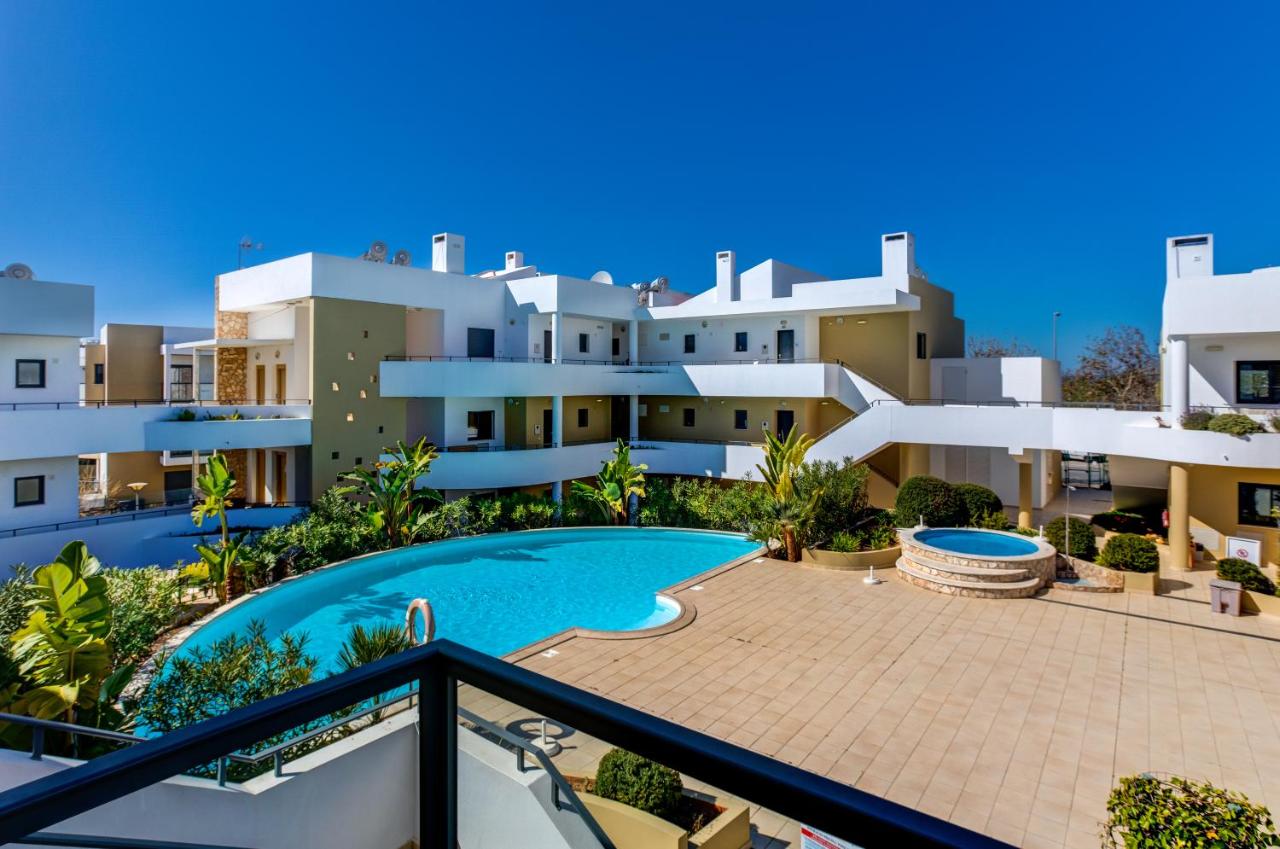 B&B Alvor - Two Bedroom Apartment in Albur Village 2Q - Bed and Breakfast Alvor