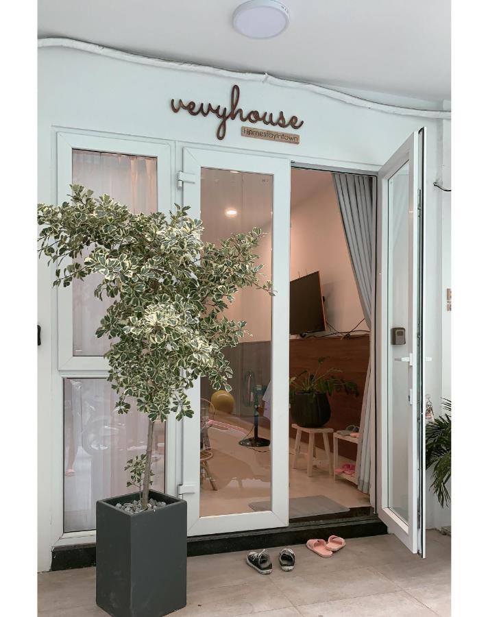 Vevy House - Homestay in Town - Chambres d’hôtes Đà Nẵng