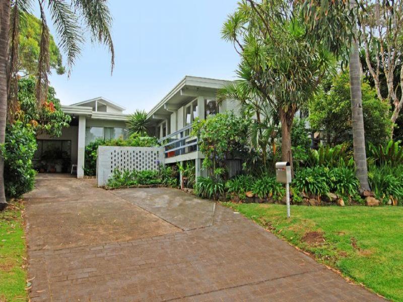 Jones Beach Haven Studio - Kiama Downs Beachside Escape - Bed and Breakfast