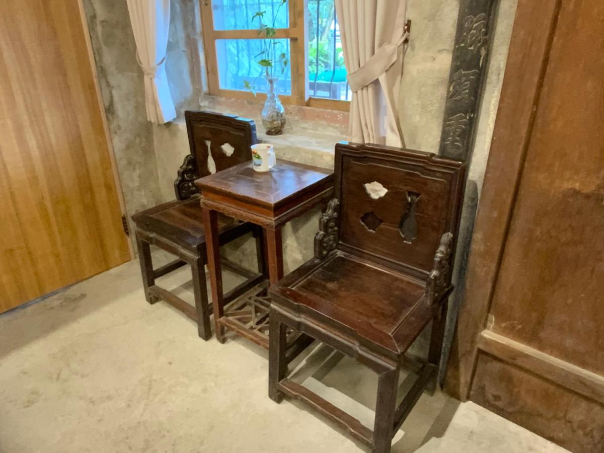 Queen Room with Shared Bathroom