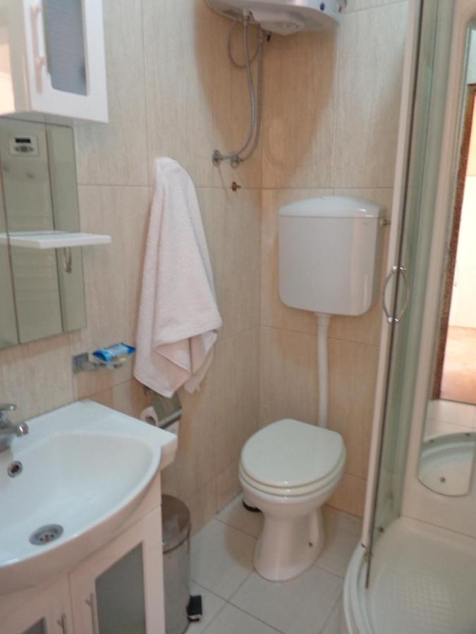 One-Bedroom Apartment with Balcony and Sea View (2 Adults)