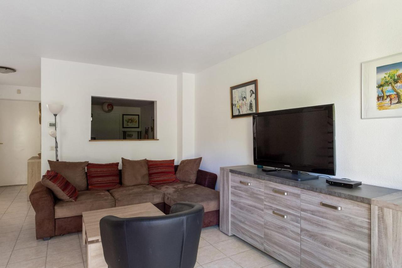 Maison La Fontonne - Welkeys - B&B Antibes