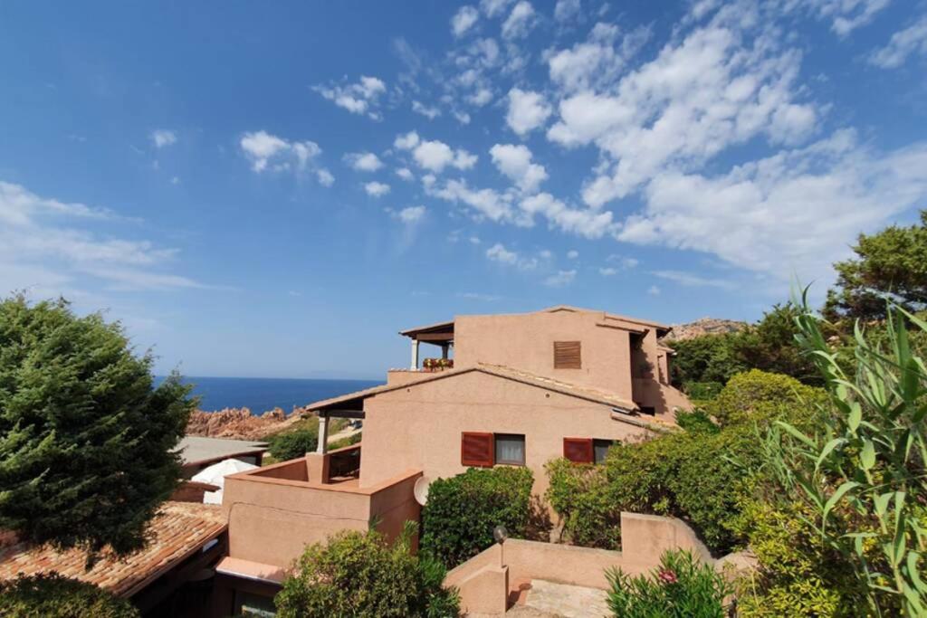 2-bedroomed modern apartment with seaview - Chambres d’hôtes Costa Paradiso