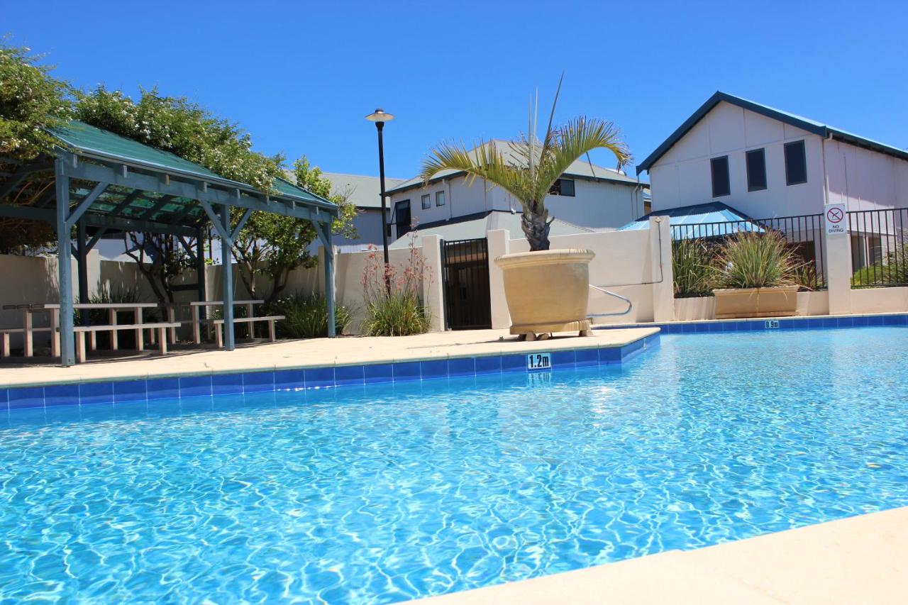 Gnarabup Breeze Beach House