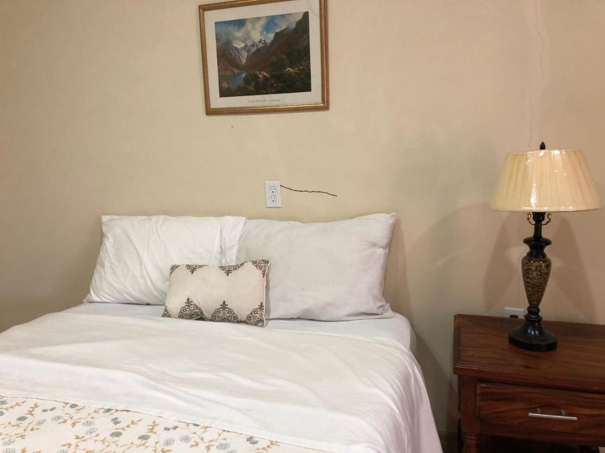 Deluxe Queen Room with Two Queen Beds