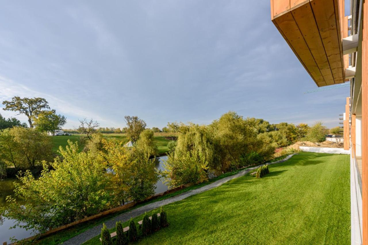Il Lago - Turquoise - Cozy Luxurious Smart Home By The Lake - Chambres d’hôtes Voluntari