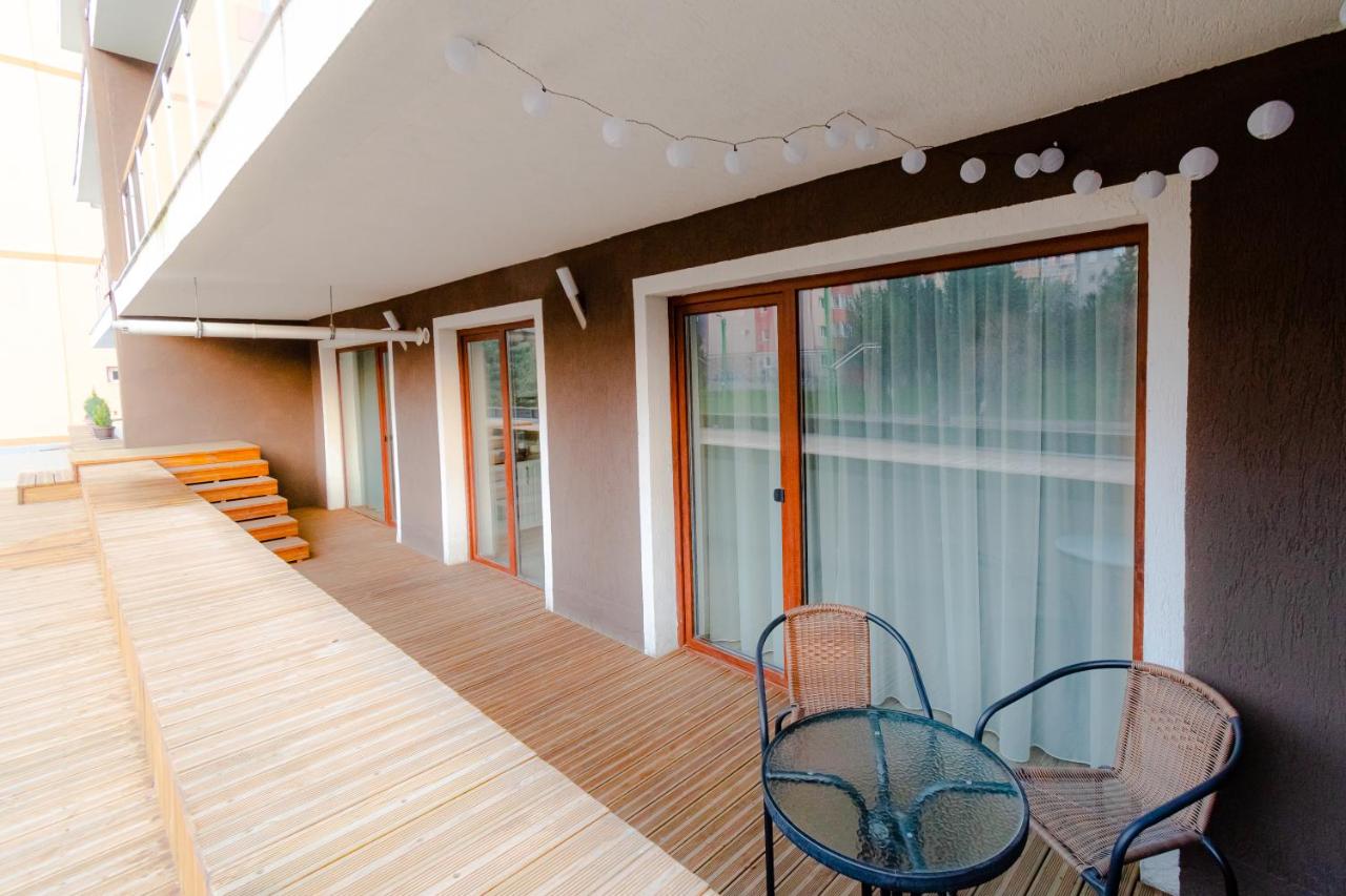 Transylvanian Apt. w/ lrg. terrace and parking - KarpatenHaus - B&B