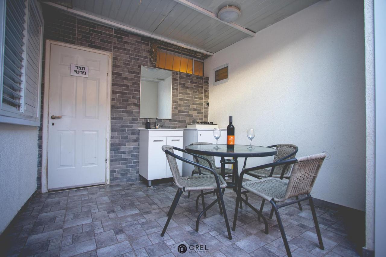 Orel's Ground floor Apartment - Ferienwohnung