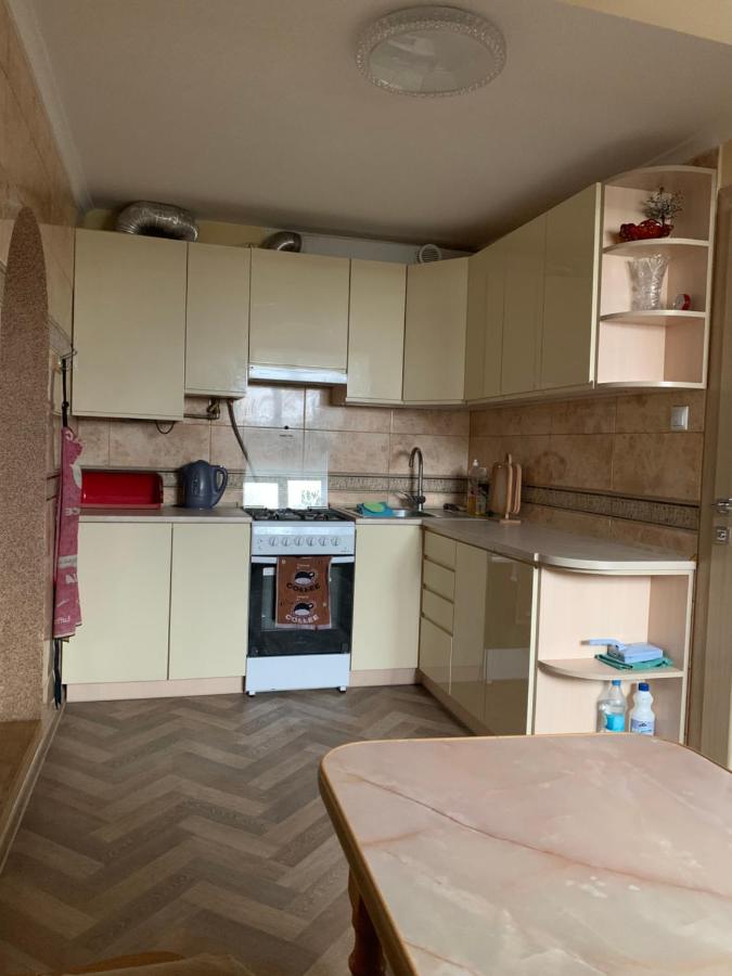 Затишна оселя / Уютные апартаменты / Cosy home - B&B